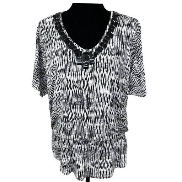 Chico’s Elastic waist black white short sleeve top - Picture 1 of 11